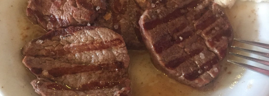 Uzan Et Mangal &amp; Kasap İstiklal İstiklal Mah. M.Akif Ersoy Cad. No