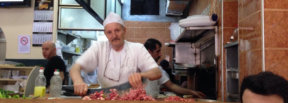 Şeyhmuz Kebap Salonu Kebab Restaurant in İstanbul