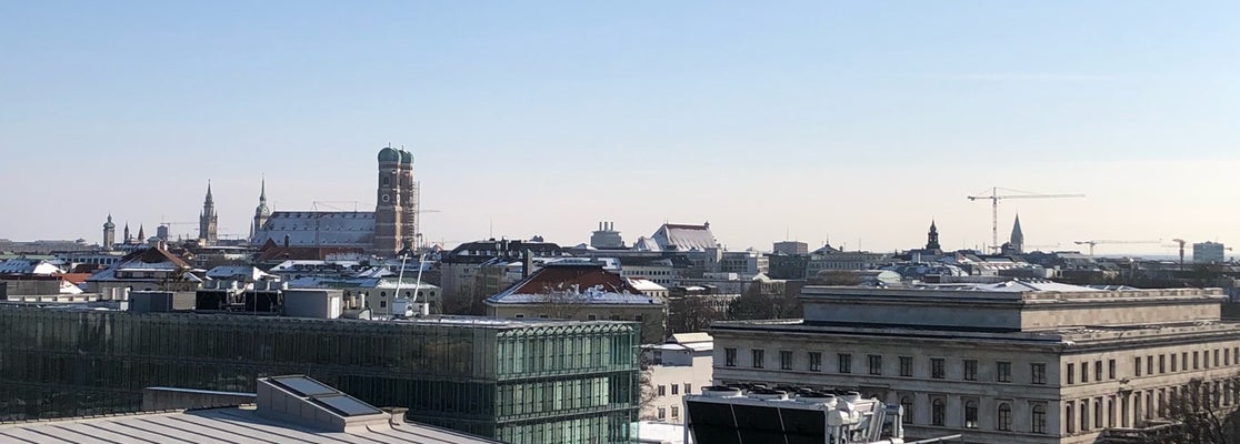 rooftop-bar-tu-m-nchen-now-closed-roof-deck-in-maxvorstadt