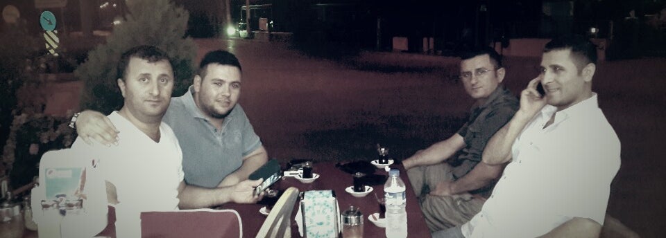 garipler et mangal
