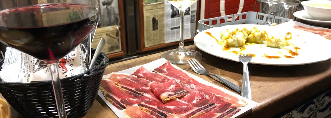 Taberna Casa Manteca C. Corralón de los Carros, 66