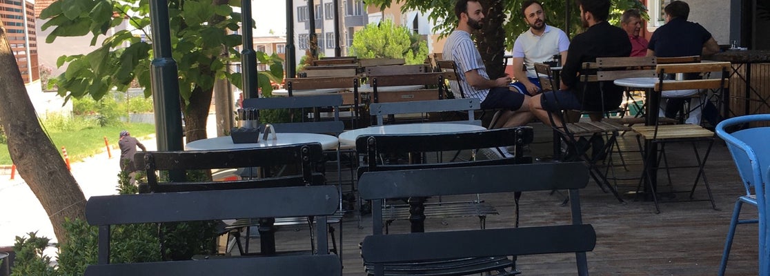 Arada Kahve Dükkanı Serdivan, Sakarya