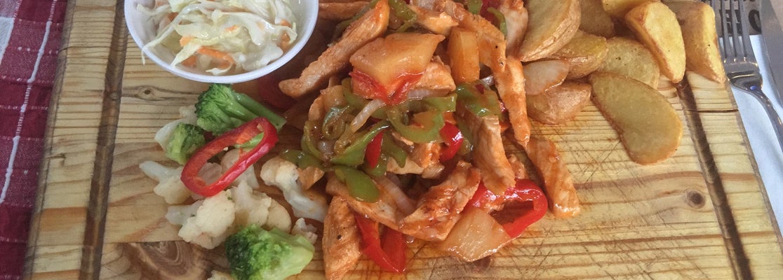 Travelers� Cafe 66196 ziyaretçidan 760 tavsiye