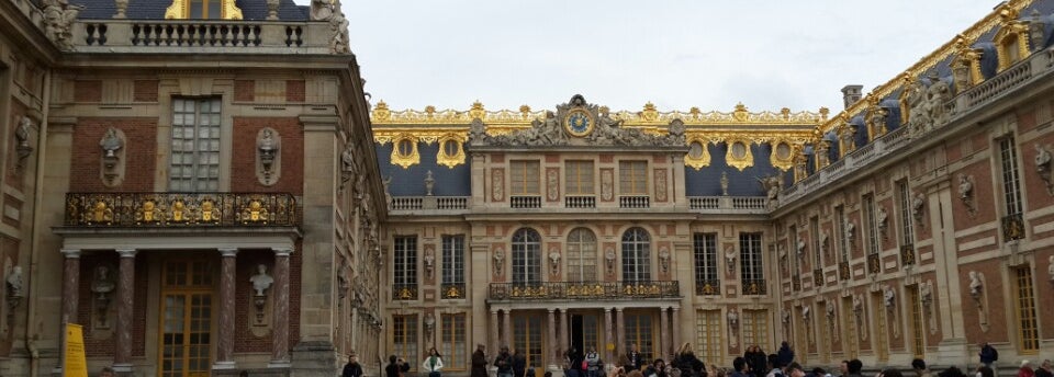 1 Bd De La Reine 78000 Versailles
