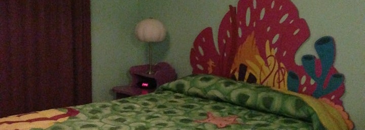 Finding Nemo Family Suites - Walt Disney World Resort - 17 tips from