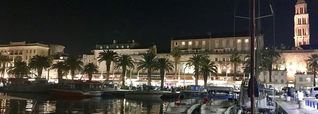 Splitska riva - 54 tips from 6035 visitors