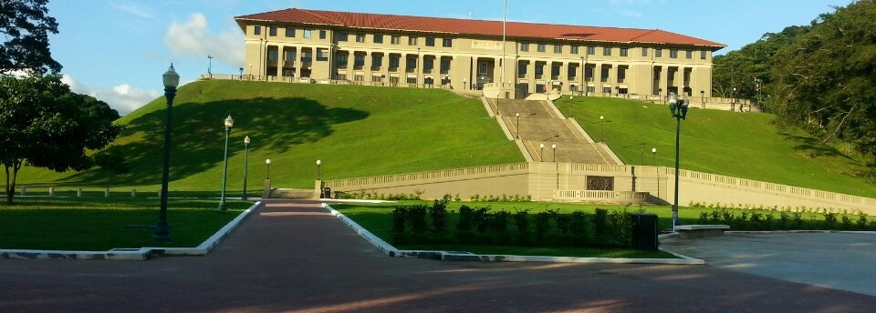 Administración del Canal de Panamá - Structure in Panamá