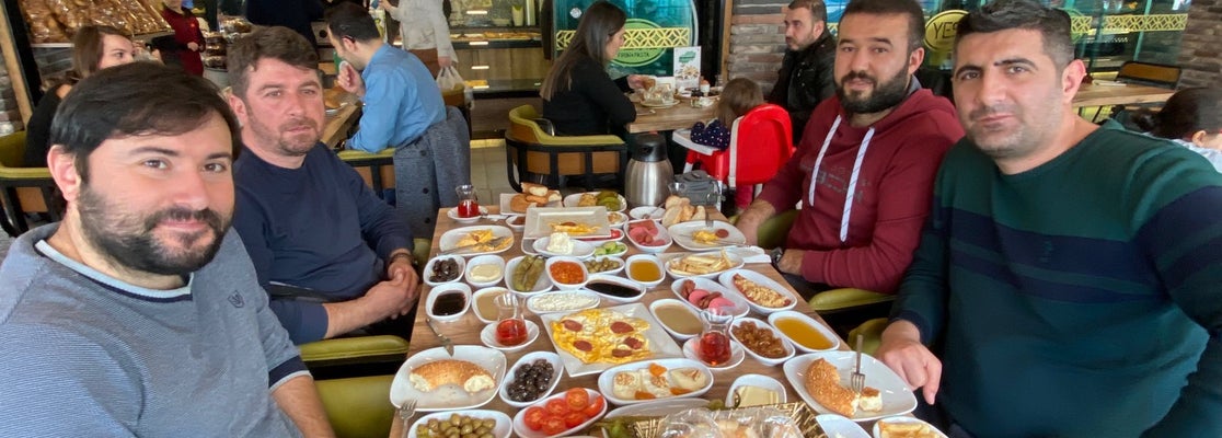 YEŞİL FIRIN PASTA Kafe