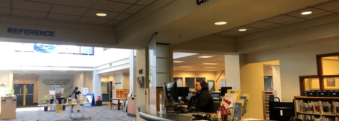 Does uw tacoma require letters of recommendation picture