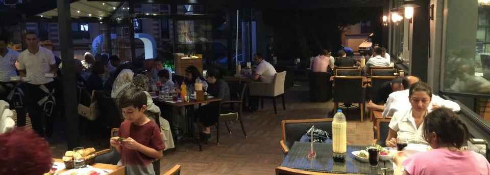Değirmen CafeRestaurant Altunizade 79 tavsiye