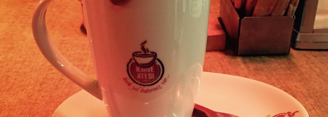 Kahve Ateşi Kanatlı (Artık Kapalı) Kahve Dükkanı