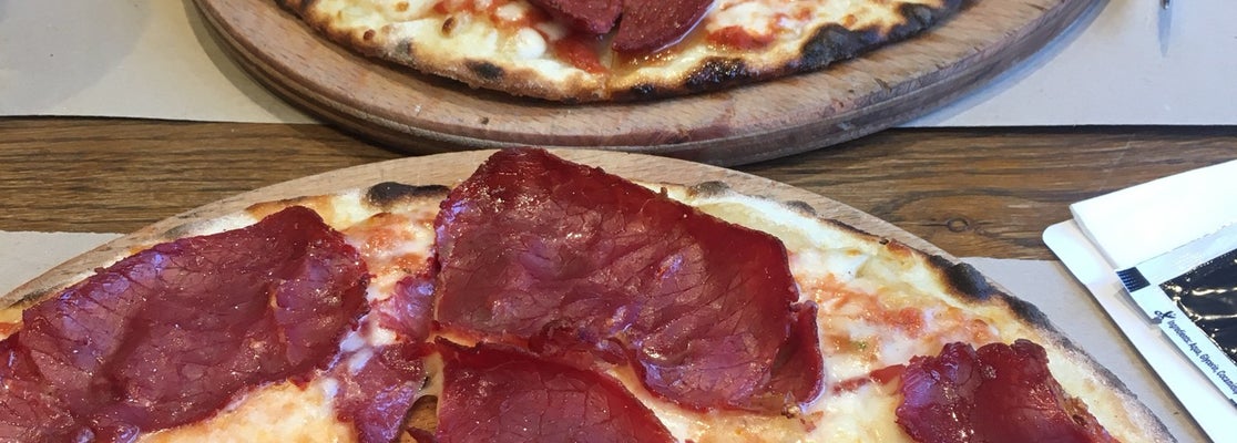 Pizza Locale Caddebostan�da Pizzacı