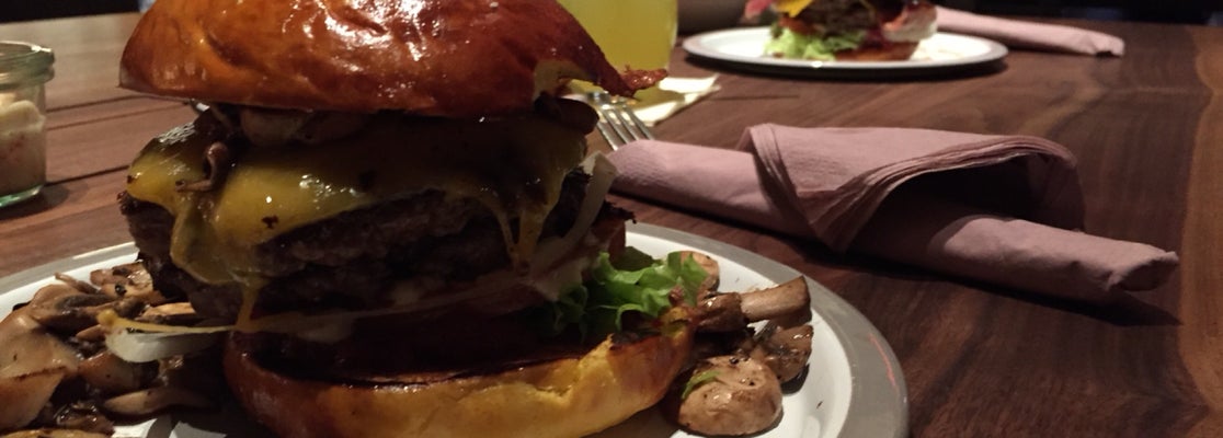 Burgerlich - Hamburg-Altstadt - Hamburg, Hamburg
