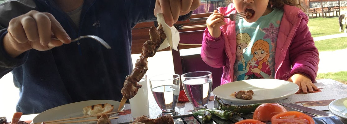Bahçem Et &amp; Mangal Kırbahçesi Silivri'de Steakhouse