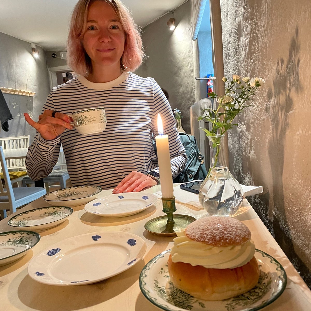 Vaxholm Geführte Fahrradtour mit schwedischer Fika – Bild 1