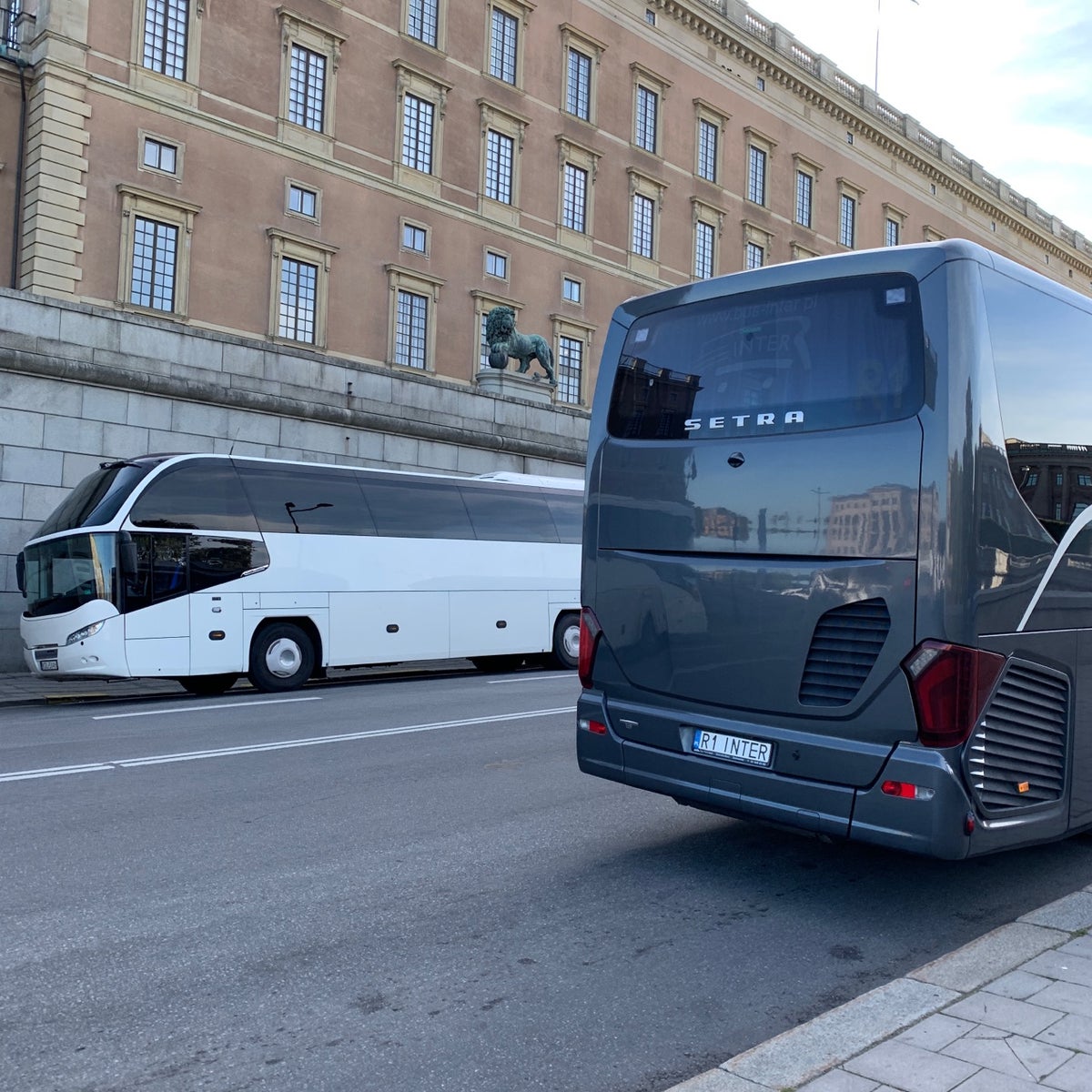 Hop-On Hop-Off Bus- oder Bootsoption – Bild 4