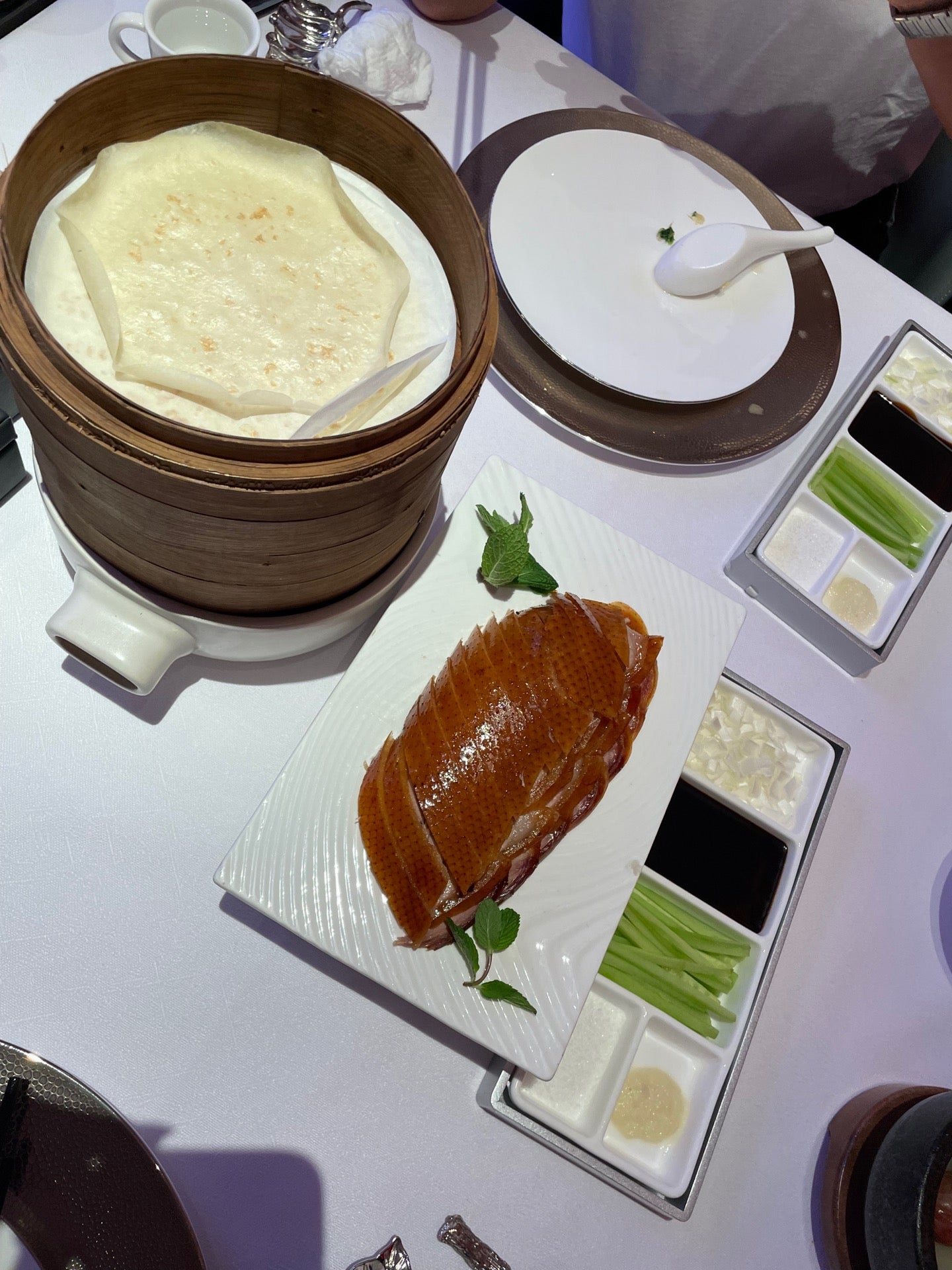 Dadong Roast Duck Restaurant 301 Wangfujing Ave Dadong Roast Duck Restaurant 301 Wangfujing Ave