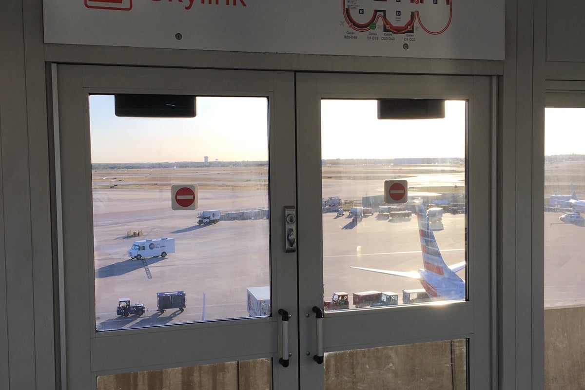 Skylink Terminal B, near Gates B9B12, Grapevine