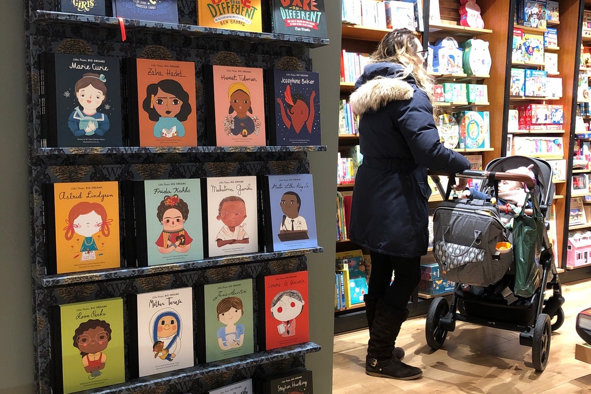 Waterstones 150152 King's Rd, London