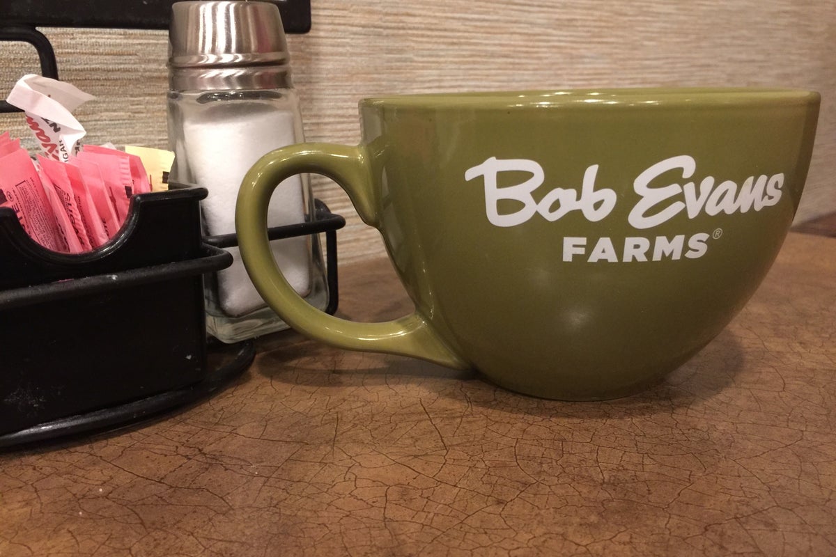 Bob Evans Restaurant 1125 N Green River Rd, Evansville