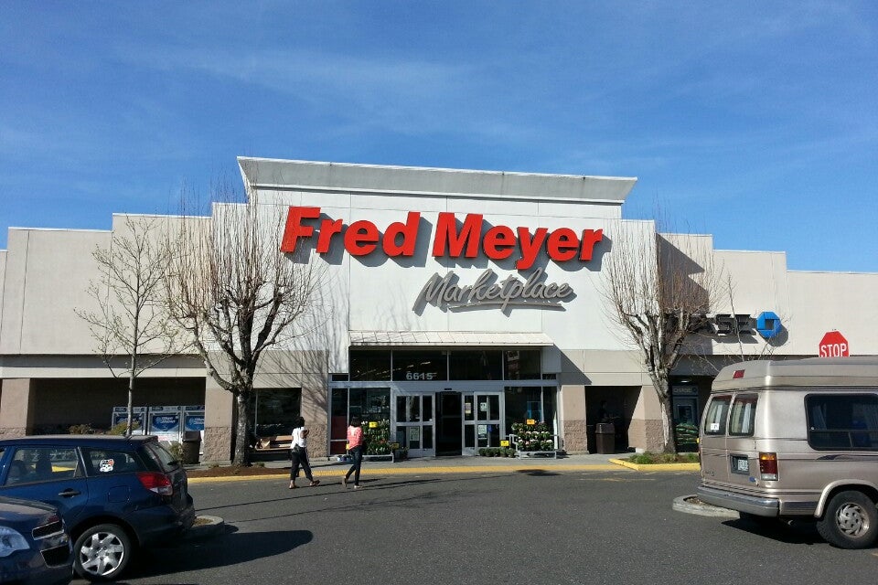 Fred Meyer - 6615 NE Glisan St, Portland