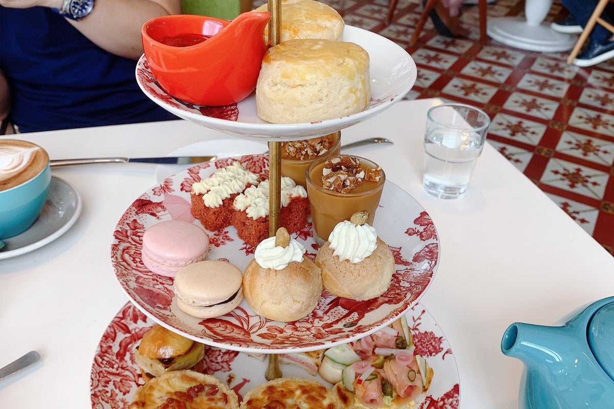 Living Room Macalister Mansion,