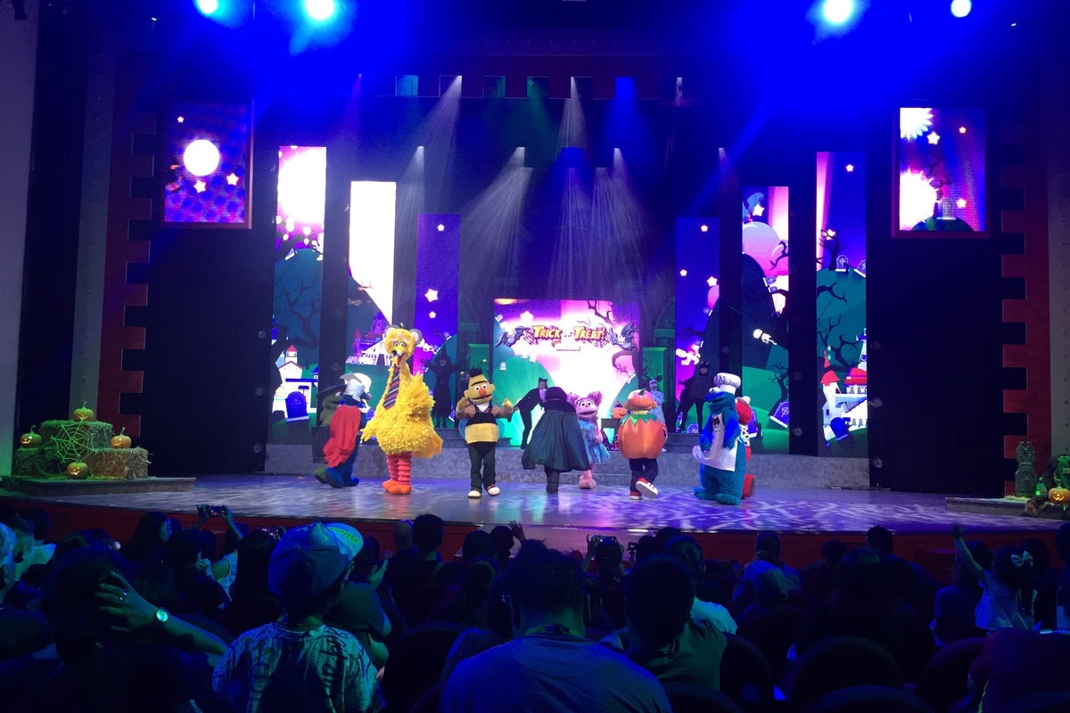 Pantages Hollywood Theater Universal Studios Singapore, Sentosa Island