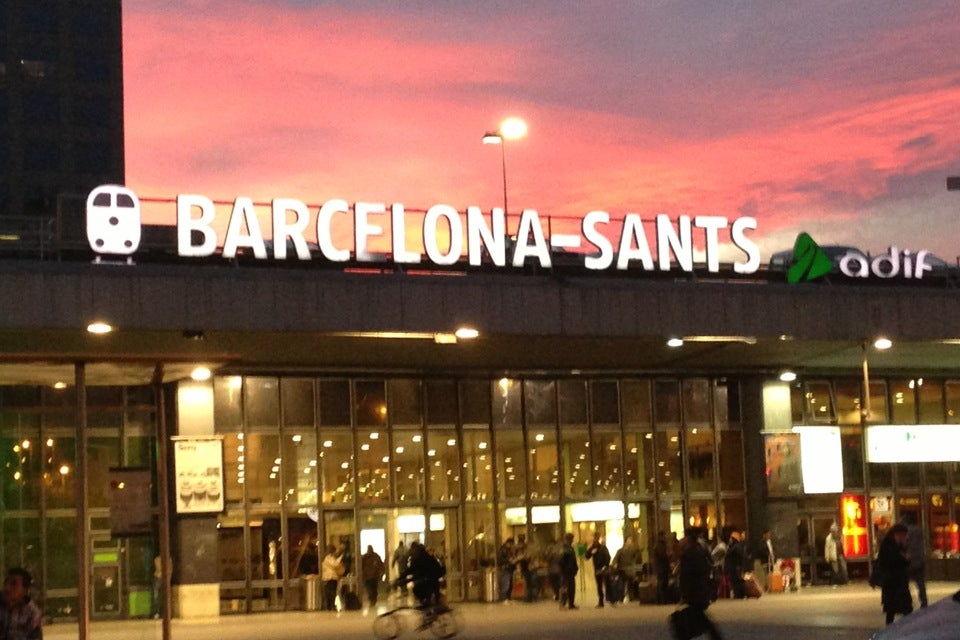 barcelona-sants-railway-station-estaci-n-de-barcelona-sants-pla-a