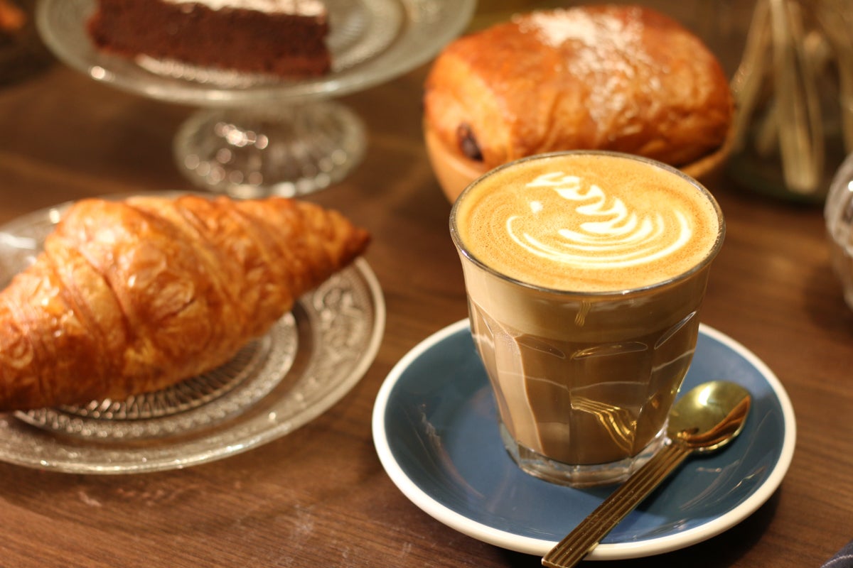 coffee-shop