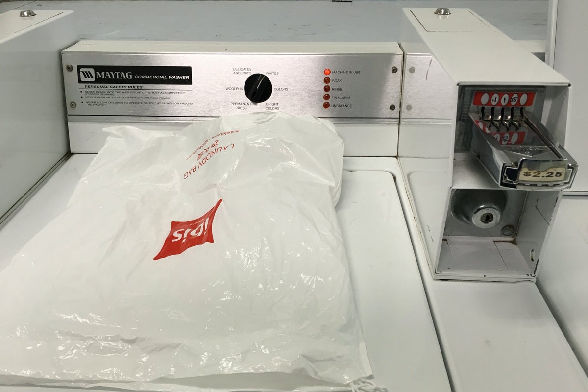 Great West Coin Laundromat 2955 4th Ave W, Vancouver