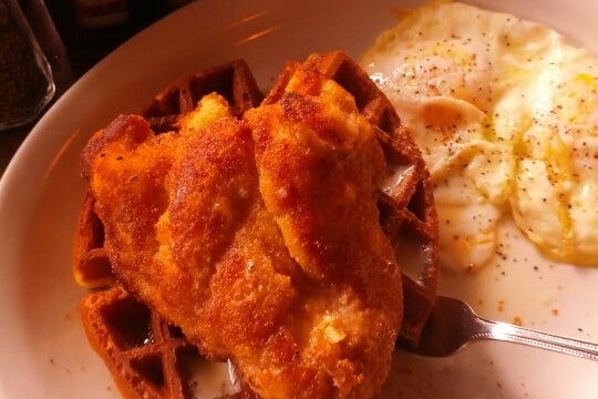 Glenn's Diner & Seafood House - 1820 W Montrose Ave, Chicago