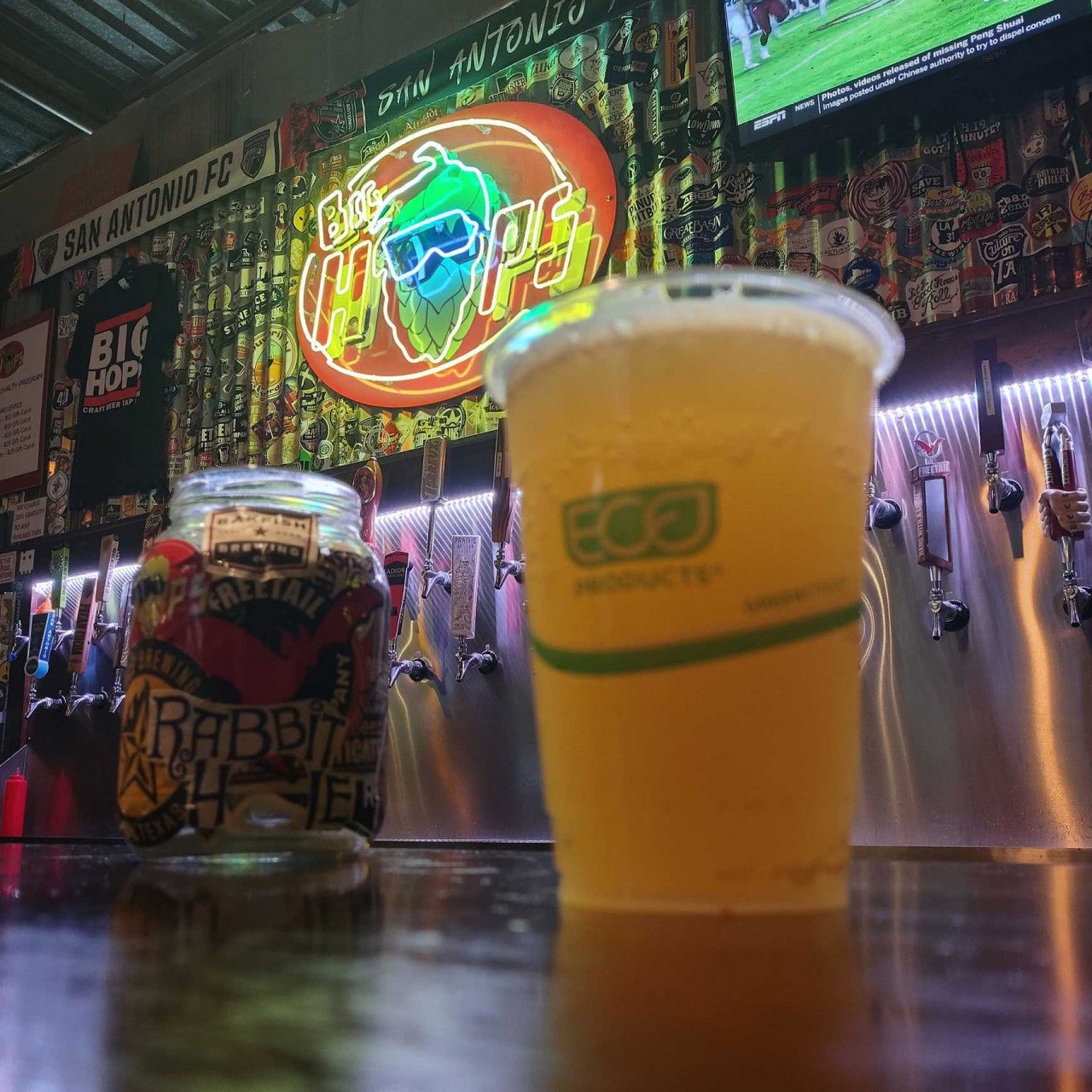 bar