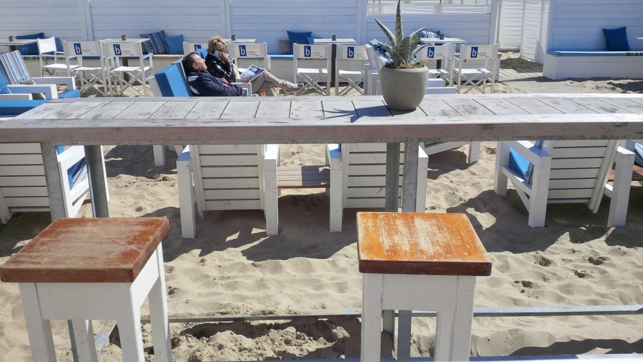 beach-bar