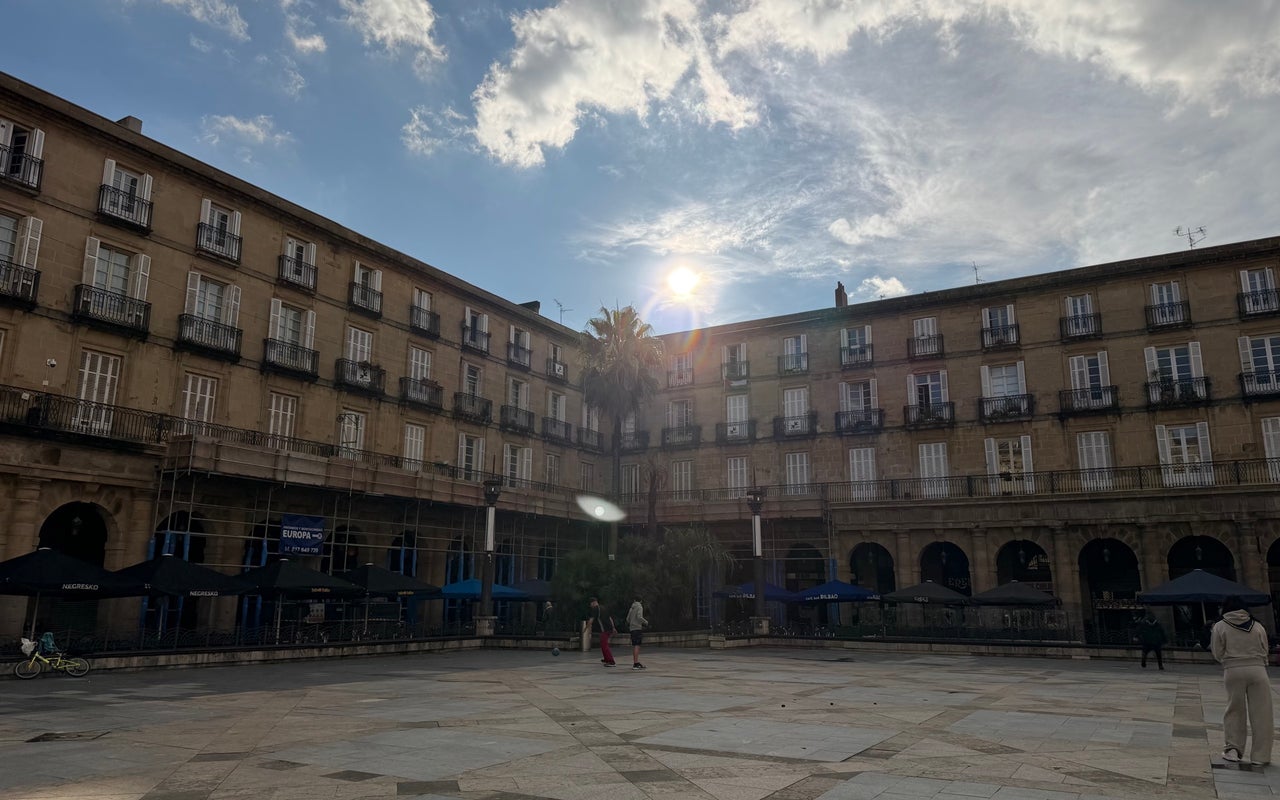 Plaza Nueva / Plaza Barria (Plaza Nueva)