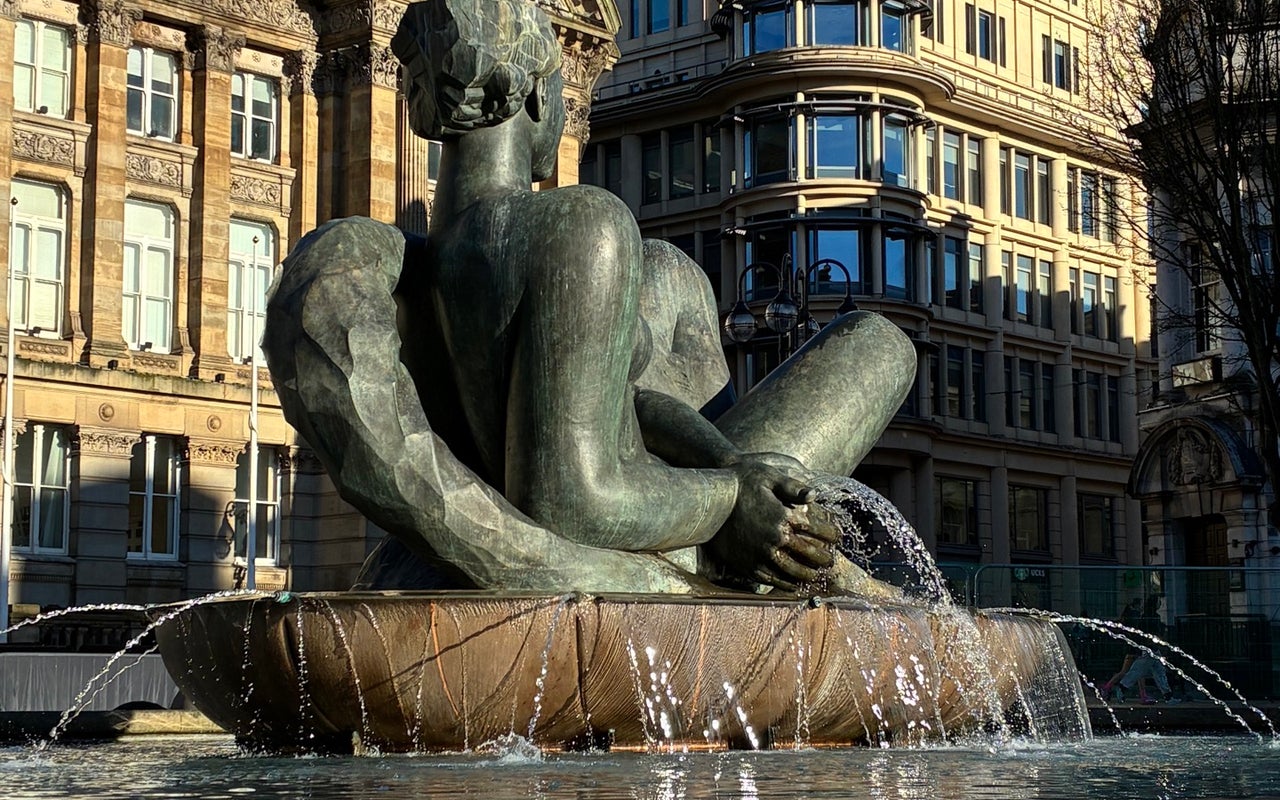 Victoria Square Fountain