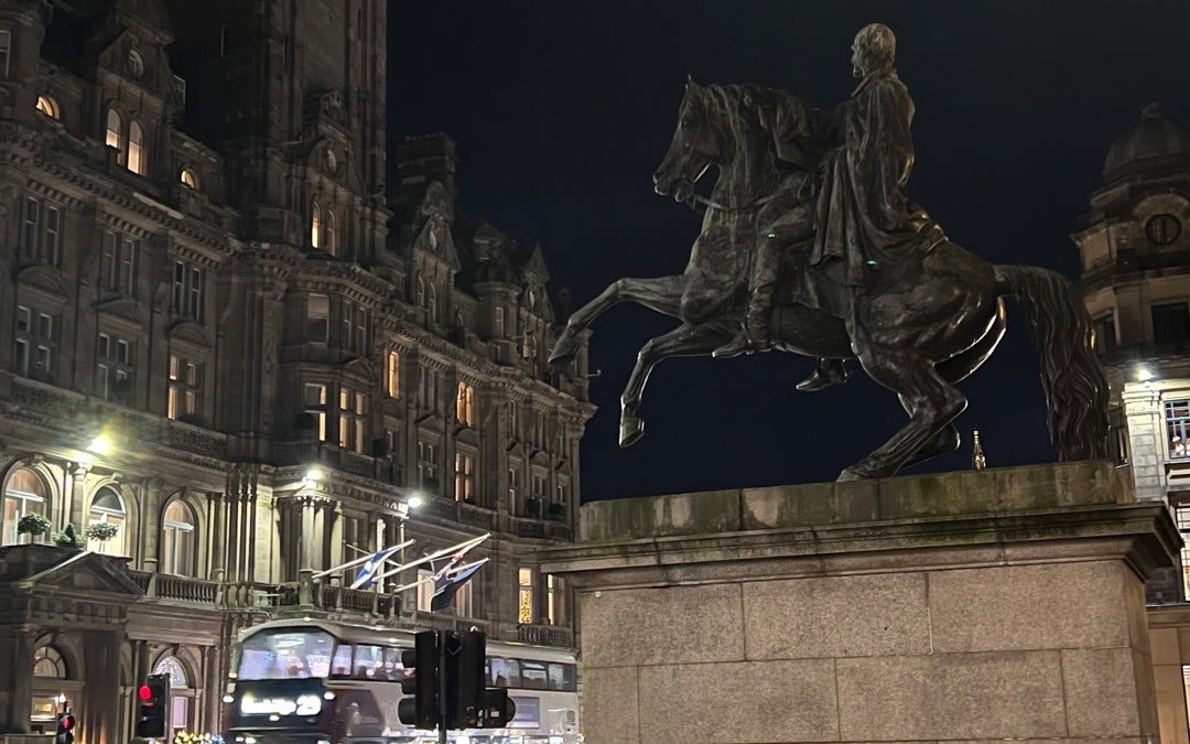 Wellington Monument