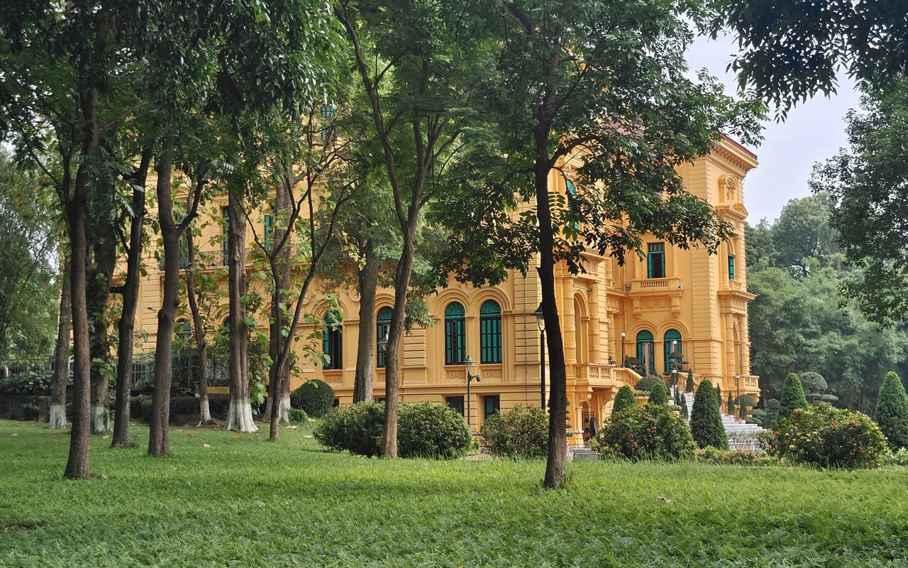 Phủ Chủ Tịch (Presidential Palace)