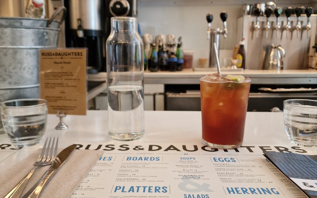 Russ & Daughters Cafe
