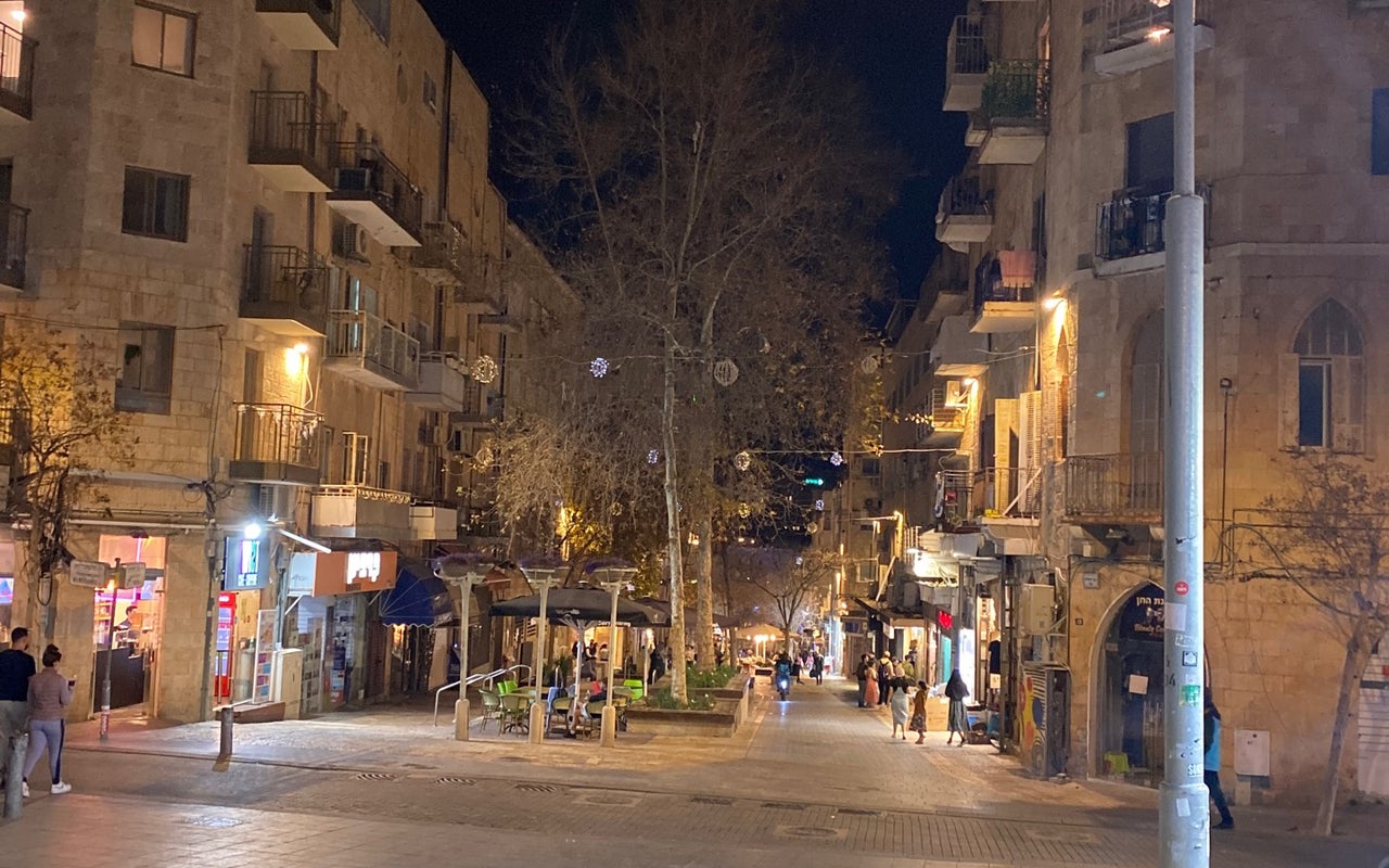 Ben Yehuda Pedestrian Mall (מדרחוב בן יהודה)