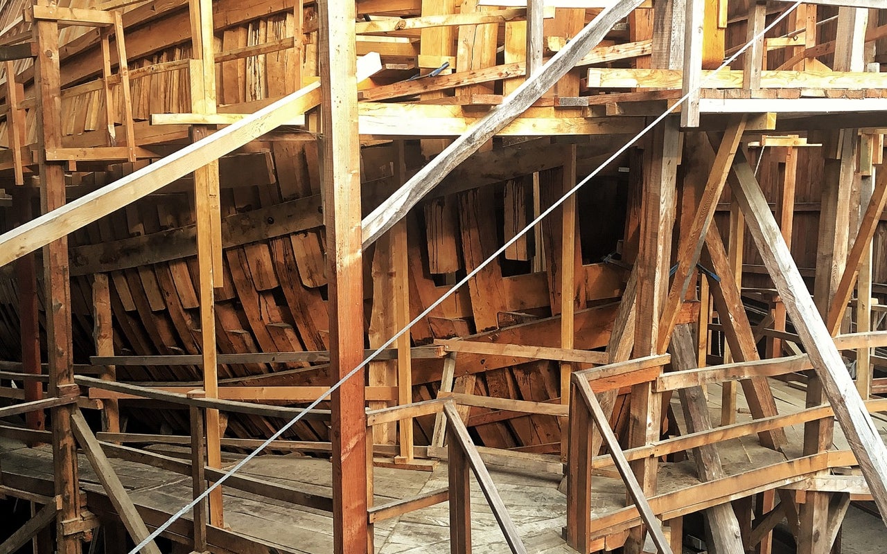 Albaola