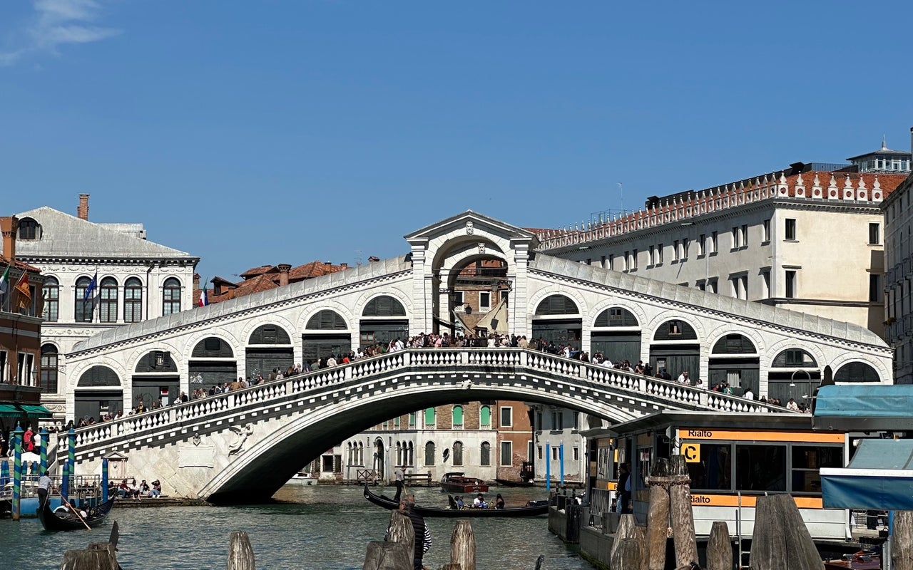 Rialto Bridge (Ponte di Rialto)