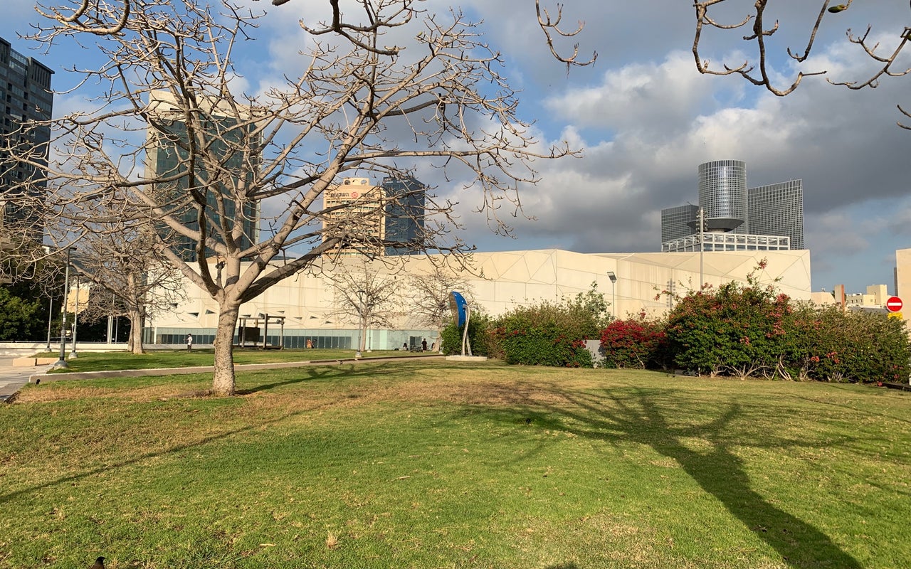 Tel Aviv Museum of Art (מוזיאון תל אביב לאמנות)