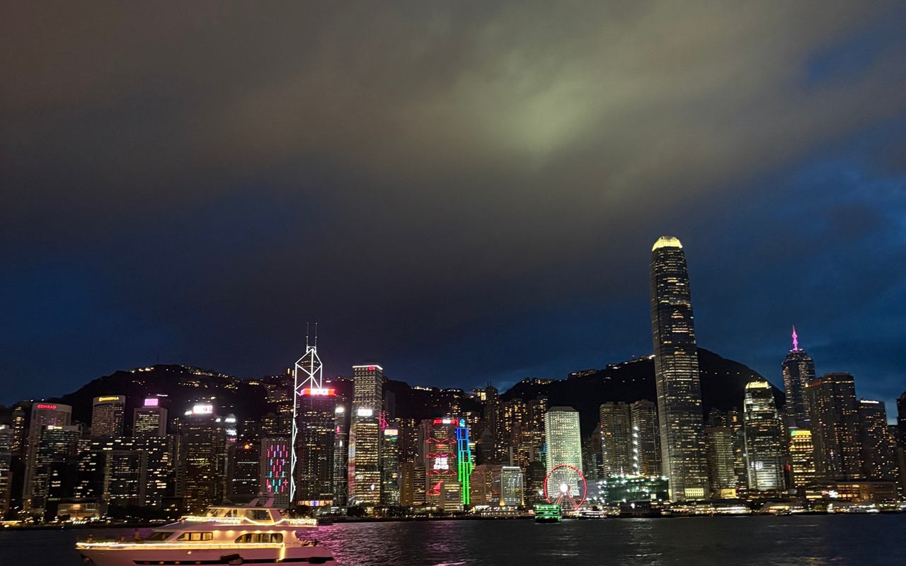 Tsim Sha Tsui Promenade (尖沙咀海濱花園)