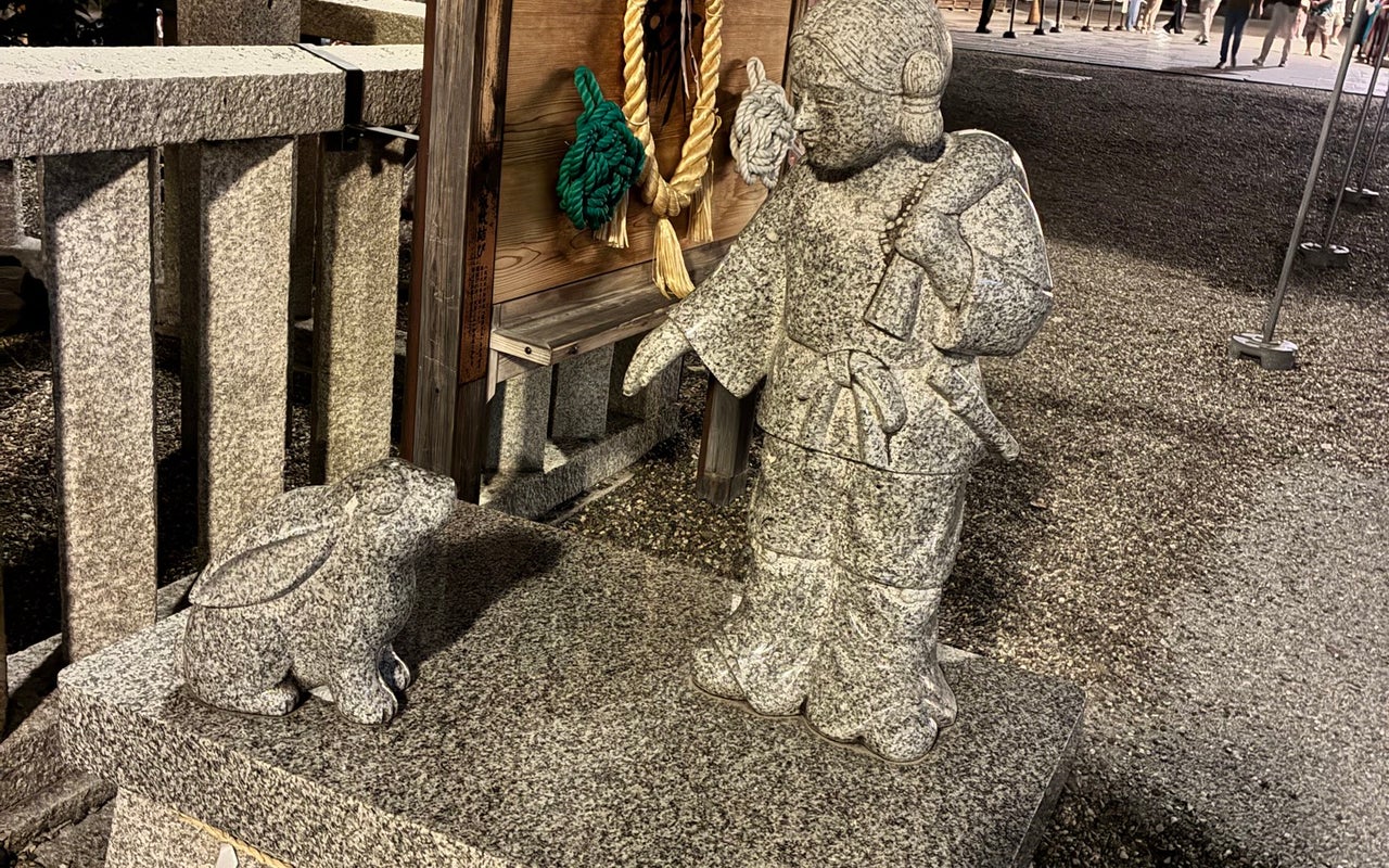 Yasaka Shrine (八坂神社)