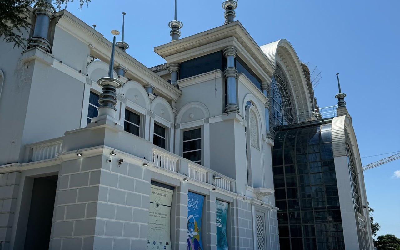 Batumi Art Center | ბათუმის ხელოვნების ცენტრი
