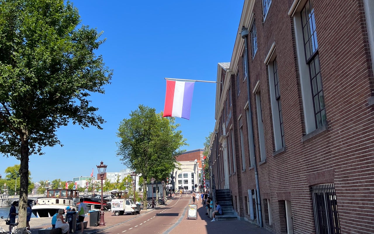 Amsterdam in a Day: Iconic Sights, Hidden Corners, and Local Character