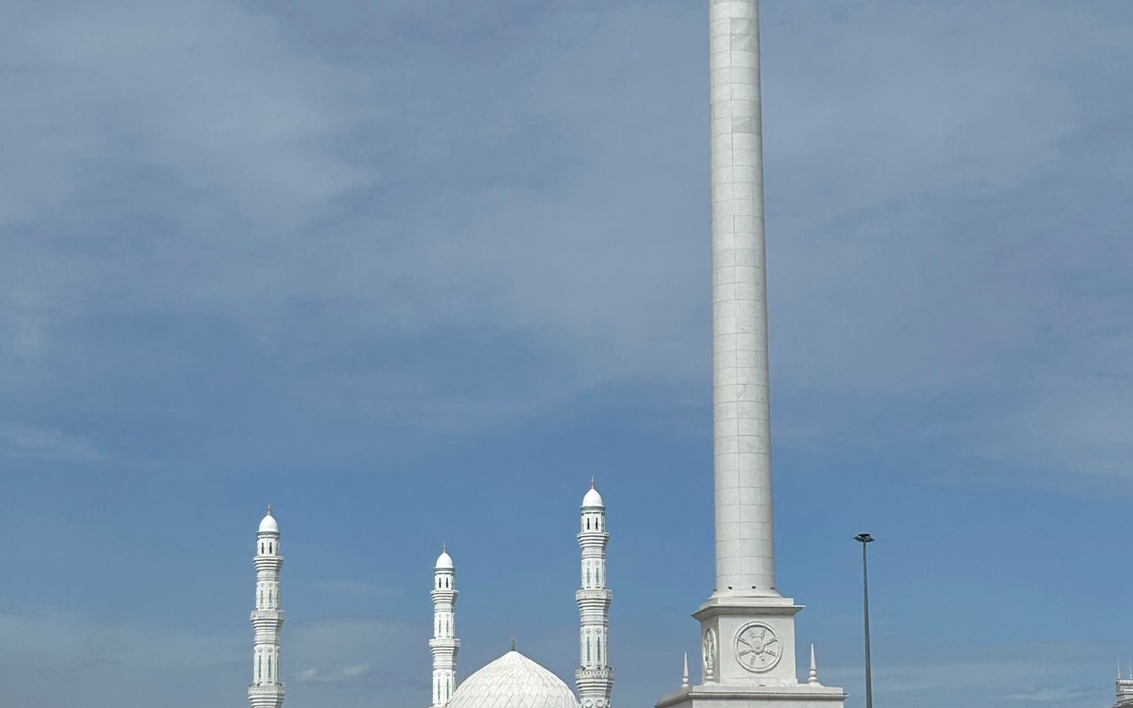 Hazrat Sultan Mosque (Әзірет Сұлтан мешіті)