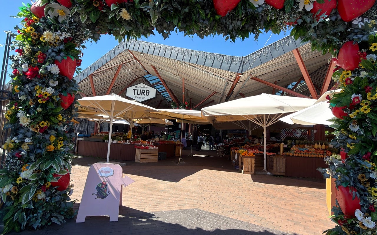 Baltic Station Market (Balti Jaama Turg)
