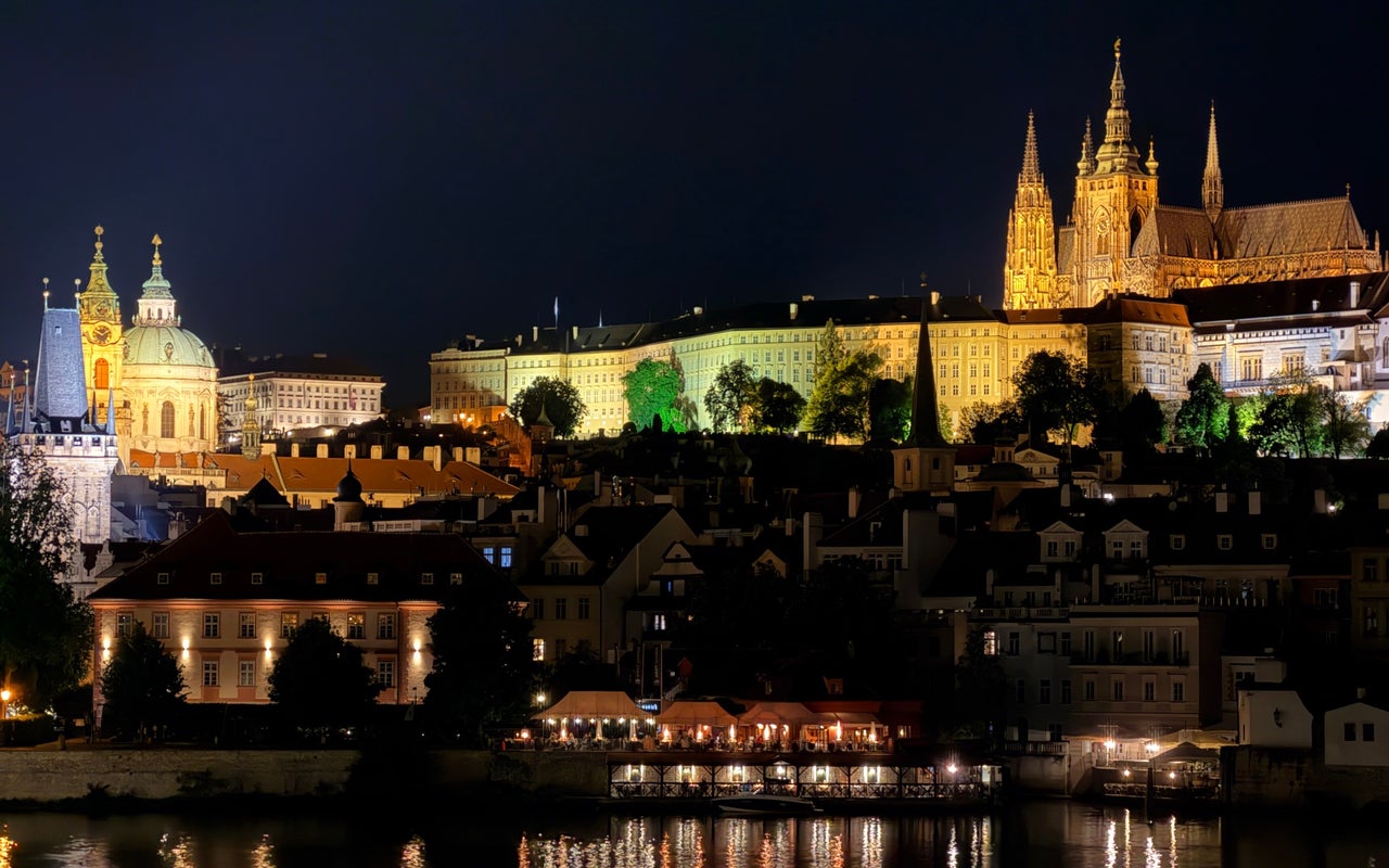 Charles Bridge (Karlův most)