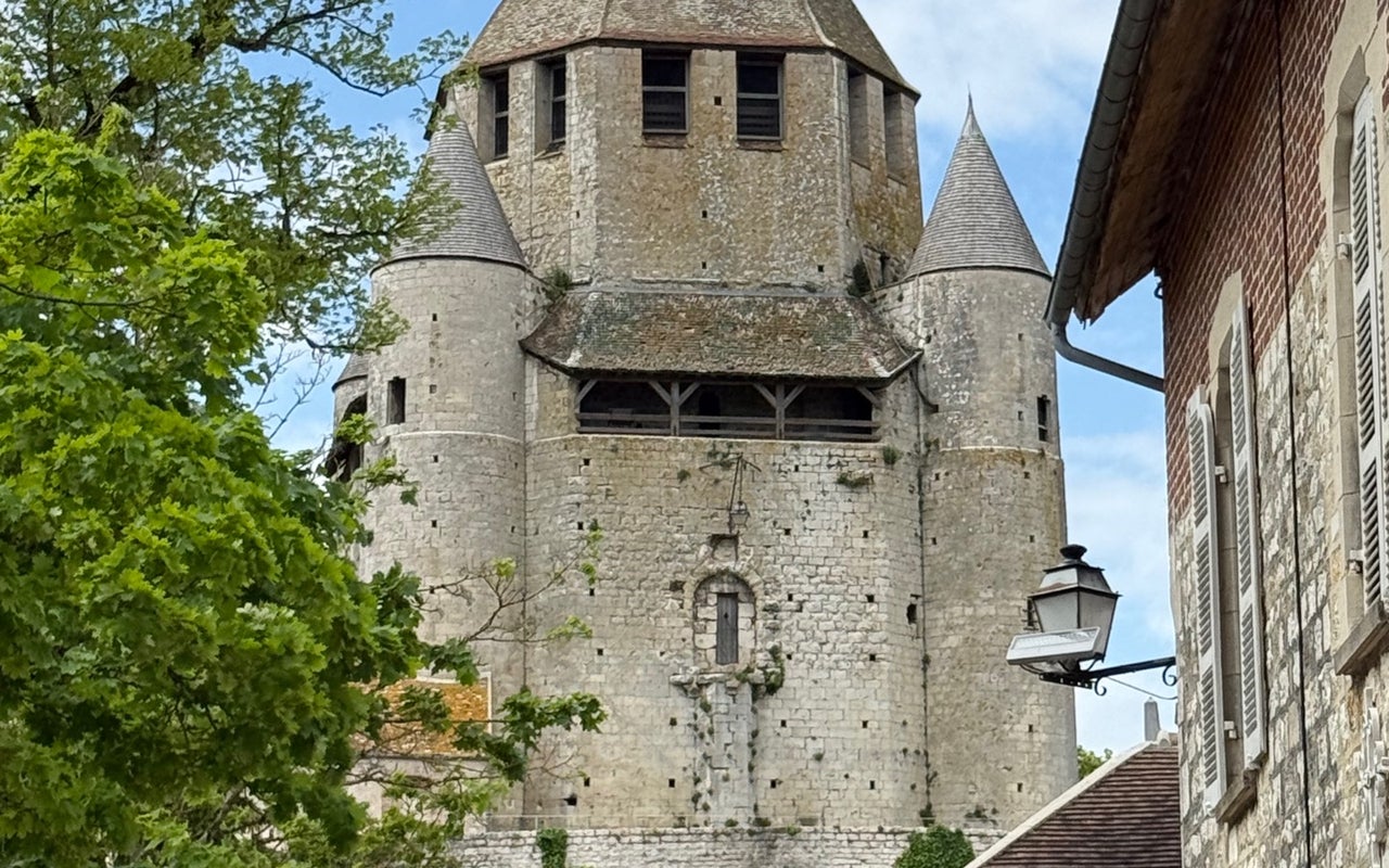 Tour César
